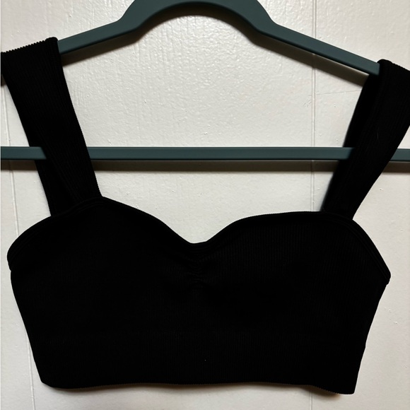 Urban Outfitters Tops - NWOT Urban Outfitters Black Ribbed Crop Tank